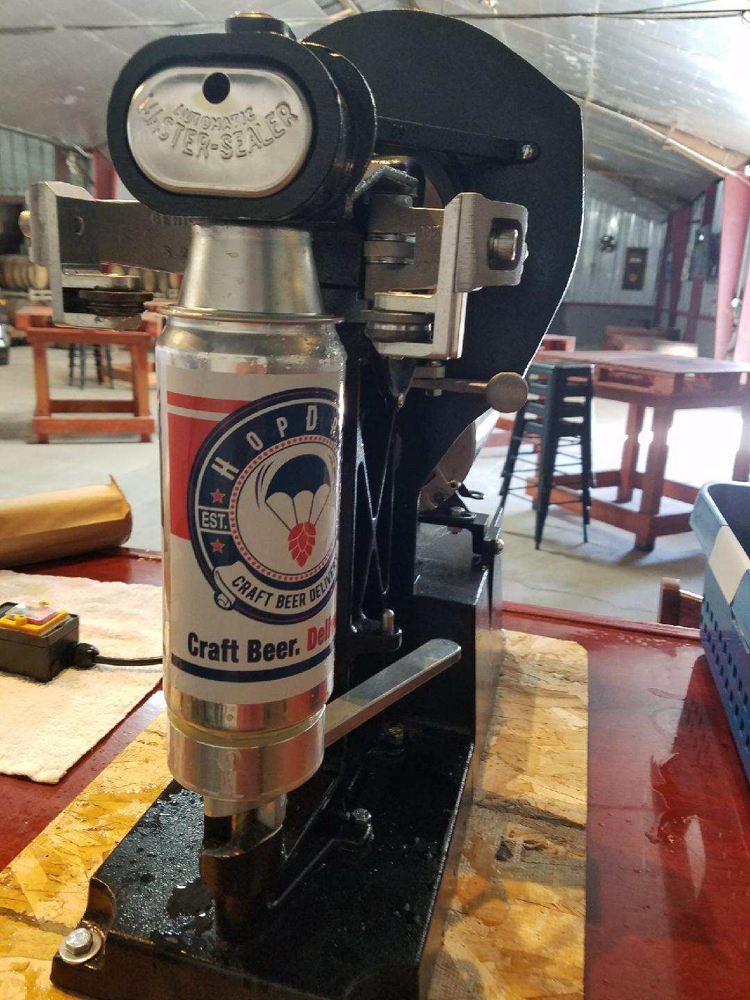 HopDrop's mobile crowler machine. | Photo: HopDropa