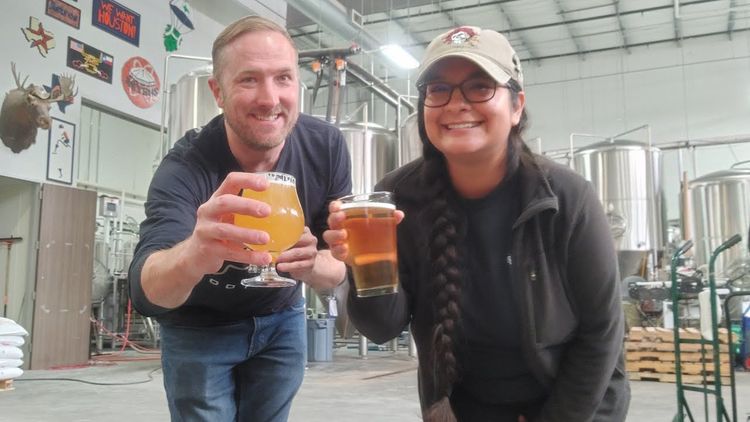 dan and sylvia visit Spindletap